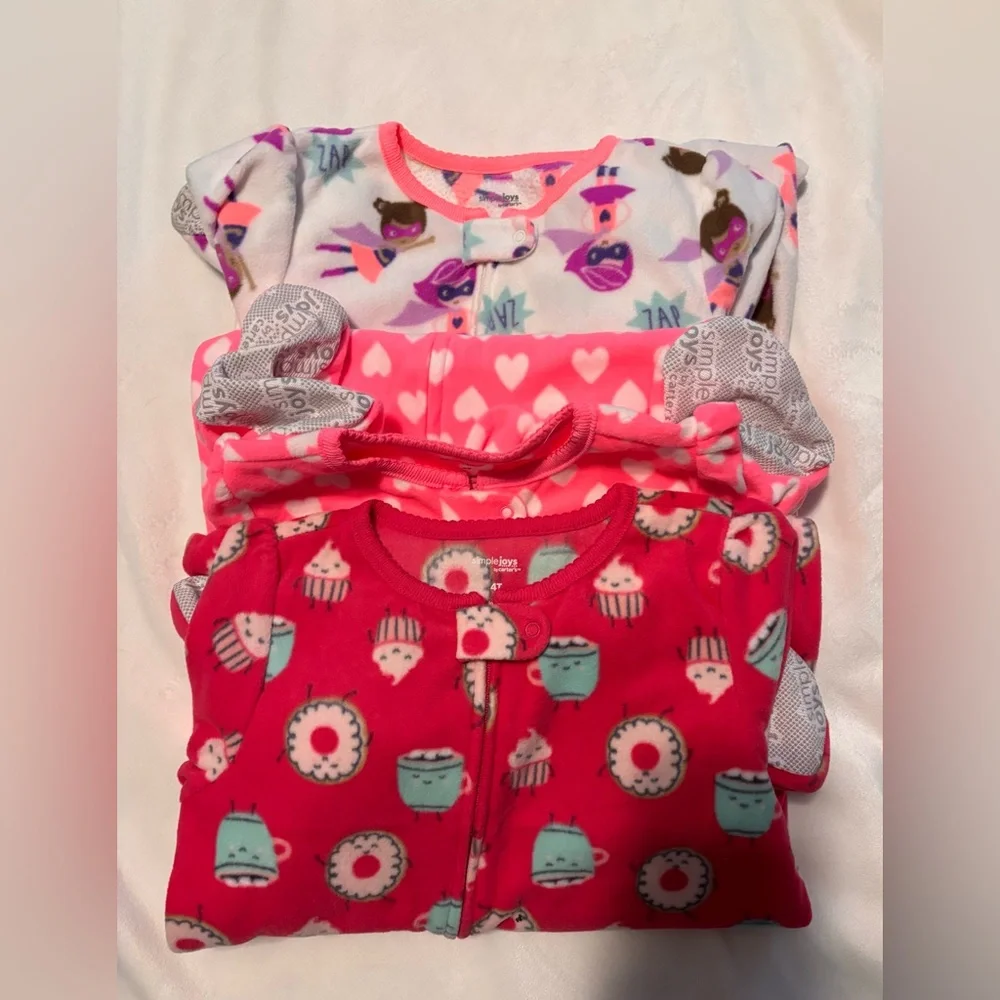 Carter's Fleece Footed Pajamas- like new! - Picture 2 of 11